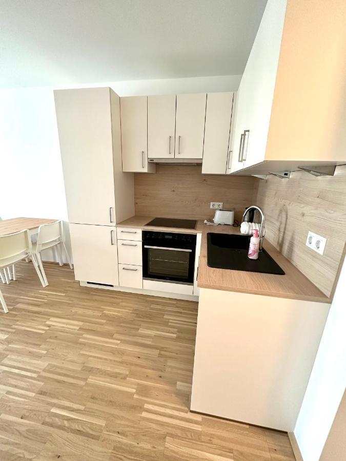 Forsthaus 28 Free Garage Apartment เวียนนา ภายนอก รูปภาพ